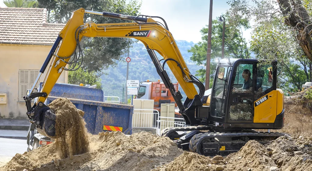 Escavatore Sany SY80U - Heavy Equipment