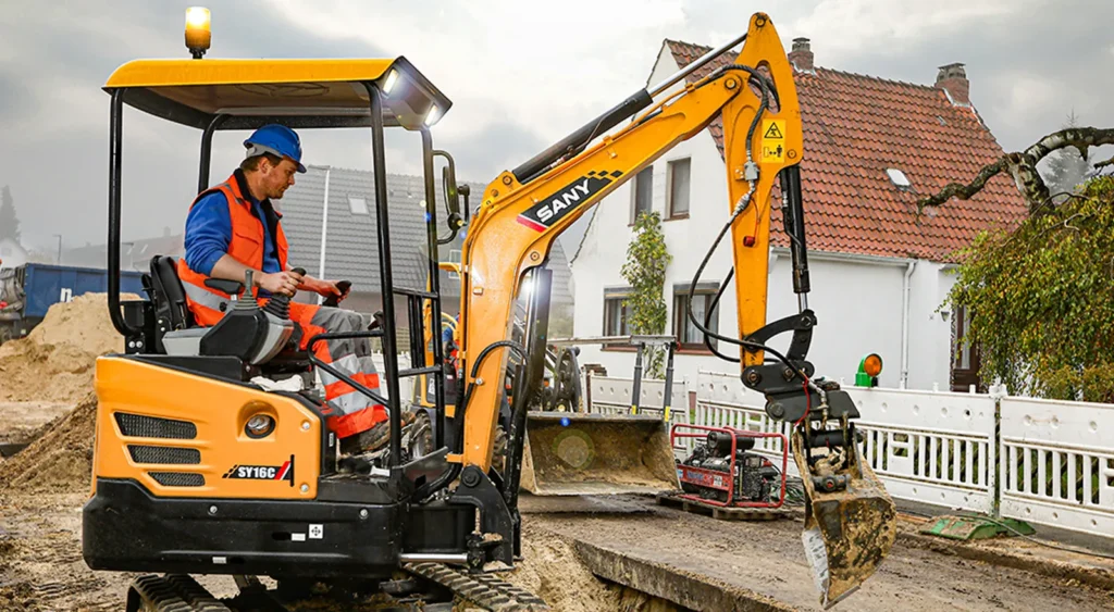 Escavatore Sany SY16C - Heavy Equipment
